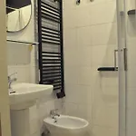 Spezia 15 Apartment *